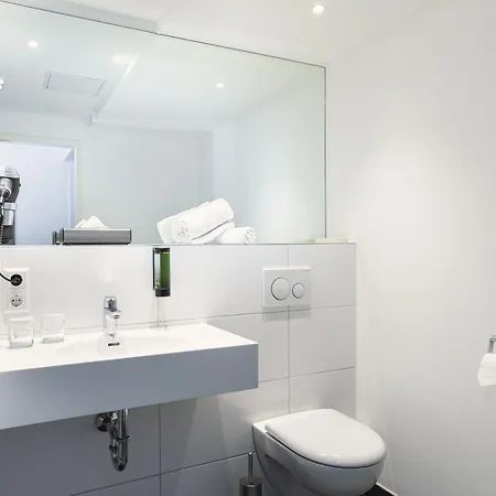 Achat Zuffenhausen 3* Stuttgart
