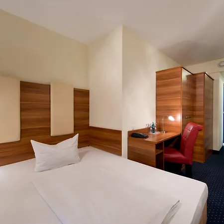 Szálloda Achat Zuffenhausen Stuttgart