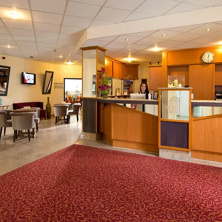 Hotel Achat Zuffenhausen 3*