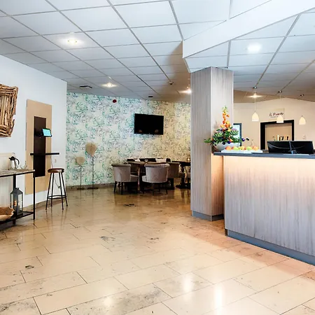 Achat Zuffenhausen فندق