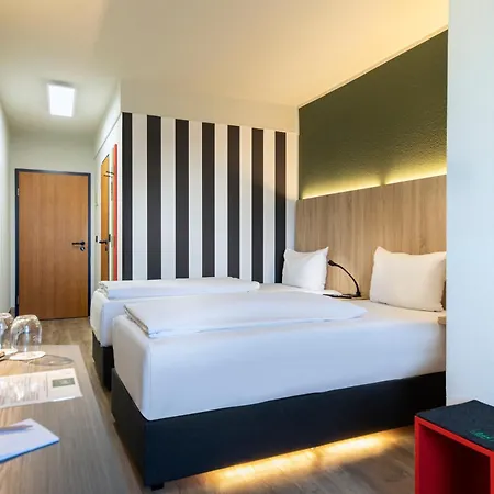 Hotell Achat Zuffenhausen 3*