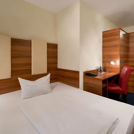 Achat Zuffenhausen 3*