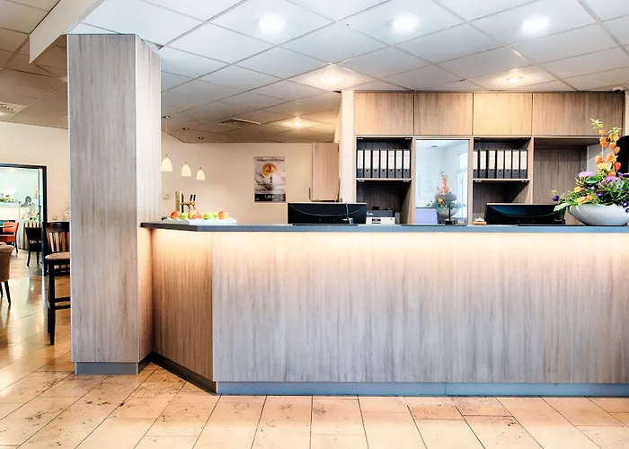 Achat Zuffenhausen 3* Stuttgart